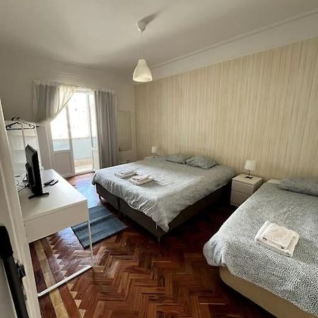 Habitacion Privada Para 3 Grande Con Balcon Lissabon Exterior foto