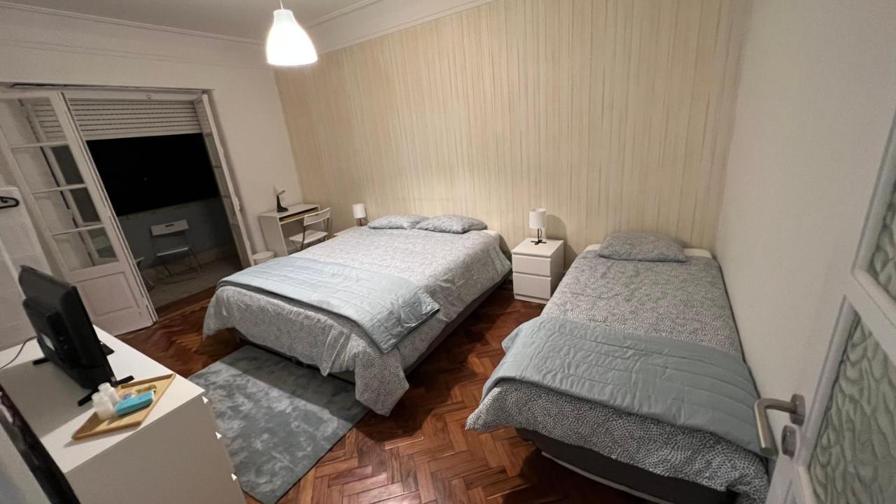 Habitacion Privada Para 3 Grande Con Balcon Lissabon Exterior foto