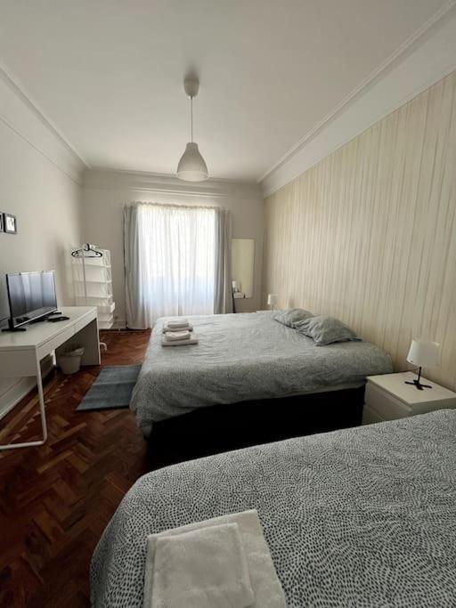 Habitacion Privada Para 3 Grande Con Balcon Lissabon Exterior foto
