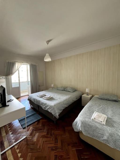 Habitacion Privada Para 3 Grande Con Balcon Lissabon Exterior foto